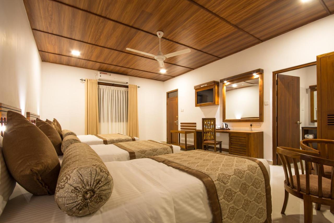 Okwin Resort Kandy Extérieur photo