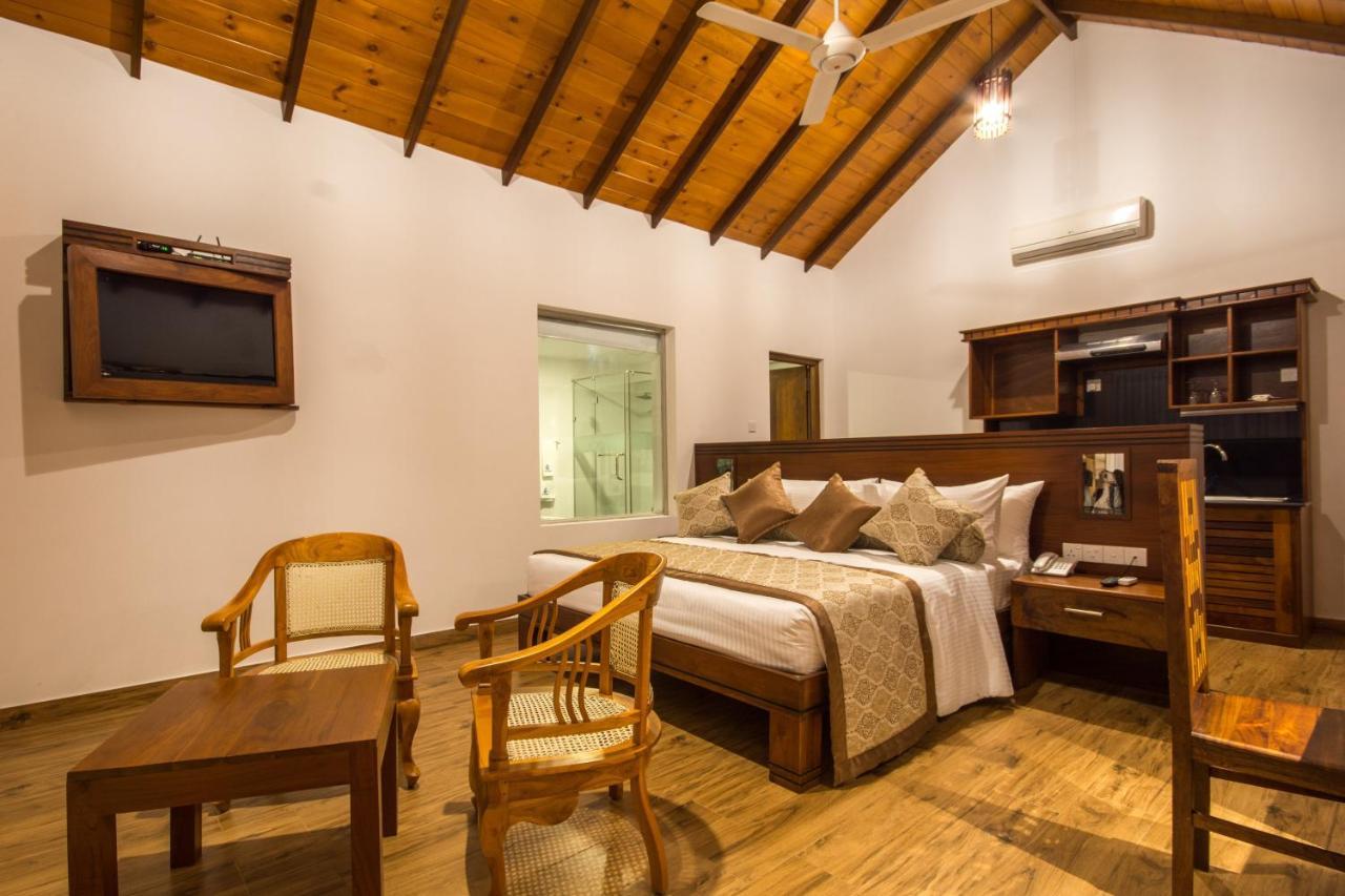 Okwin Resort Kandy Extérieur photo