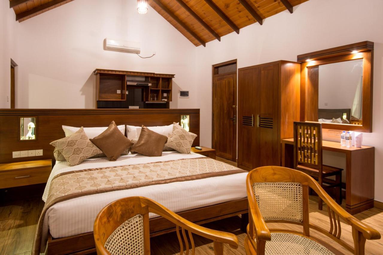 Okwin Resort Kandy Extérieur photo