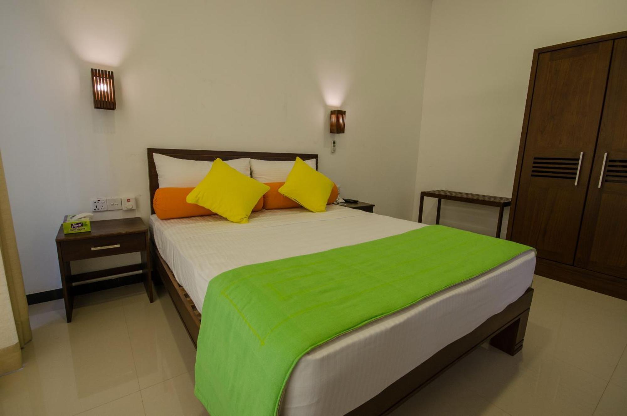 Okwin Resort Kandy Chambre photo