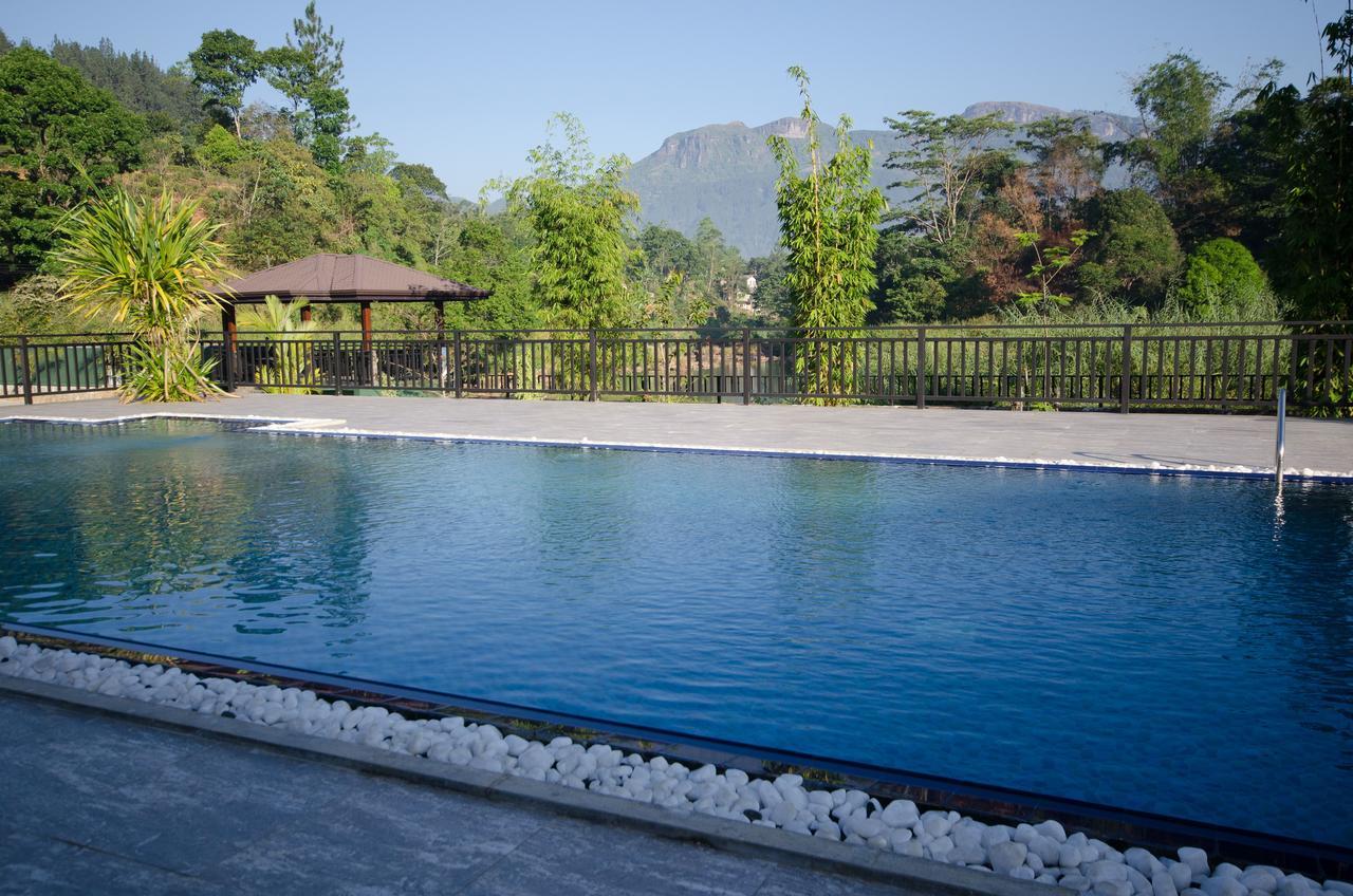 Okwin Resort Kandy Extérieur photo