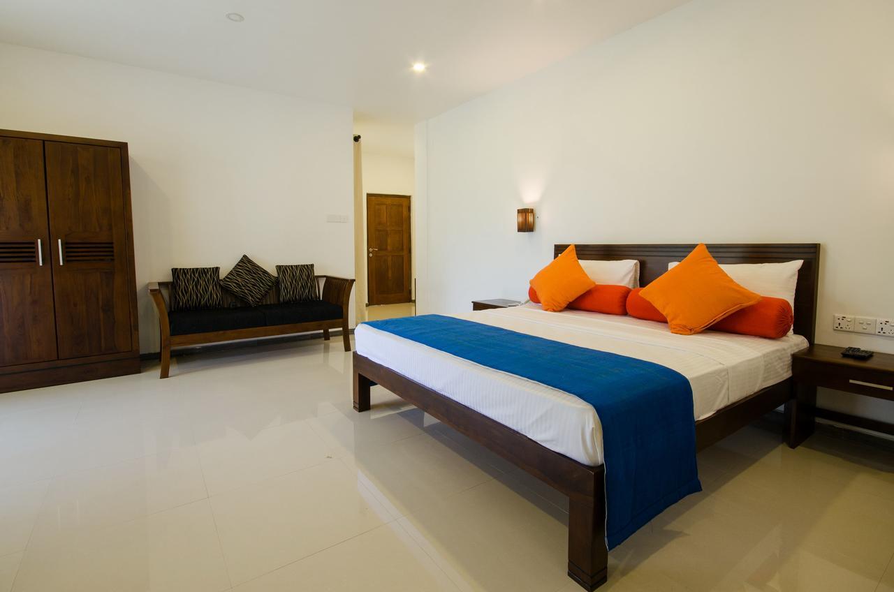 Okwin Resort Kandy Extérieur photo
