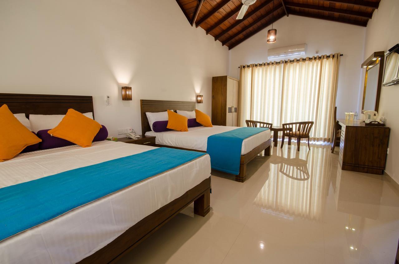 Okwin Resort Kandy Extérieur photo