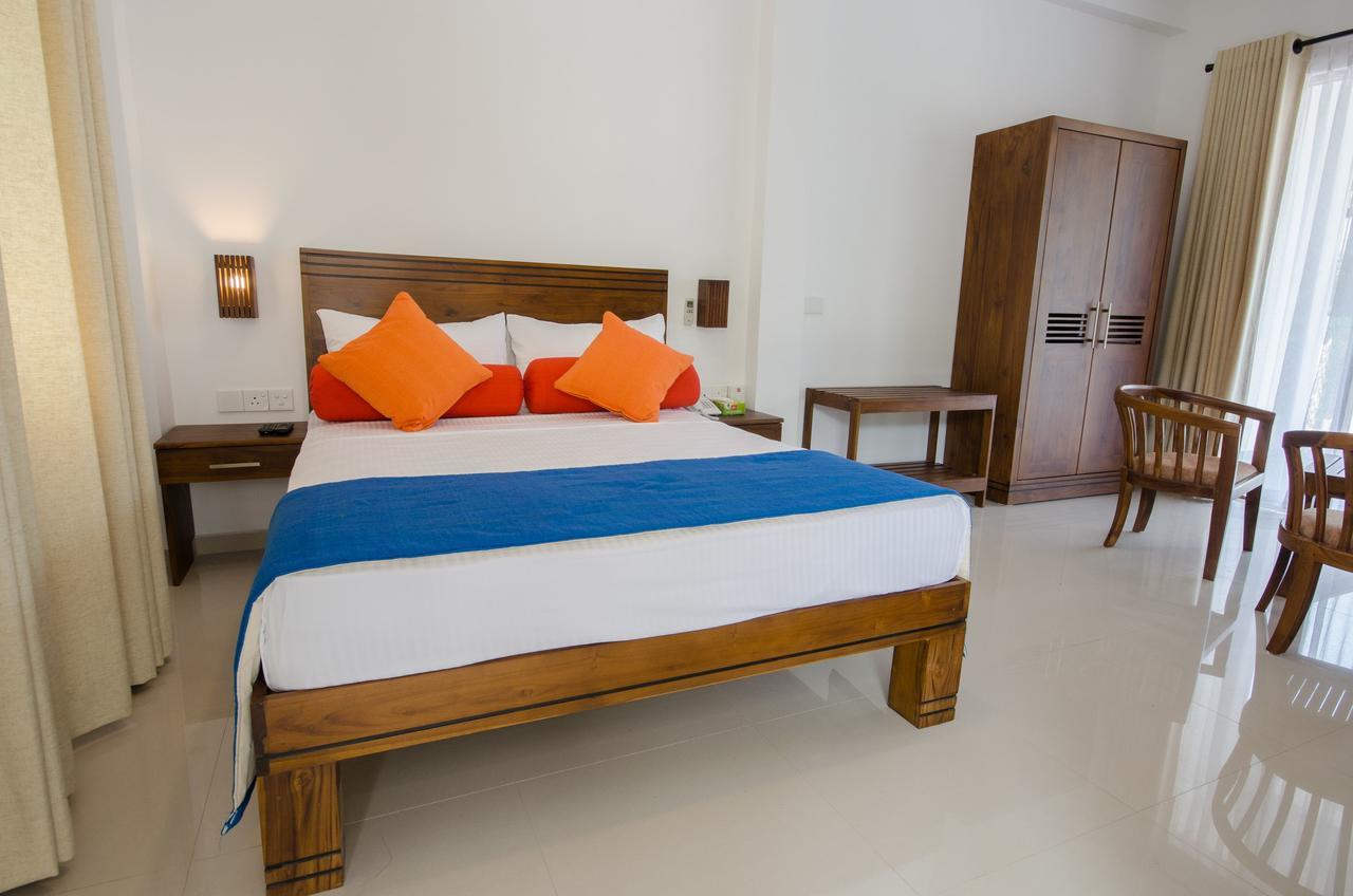 Okwin Resort Kandy Extérieur photo